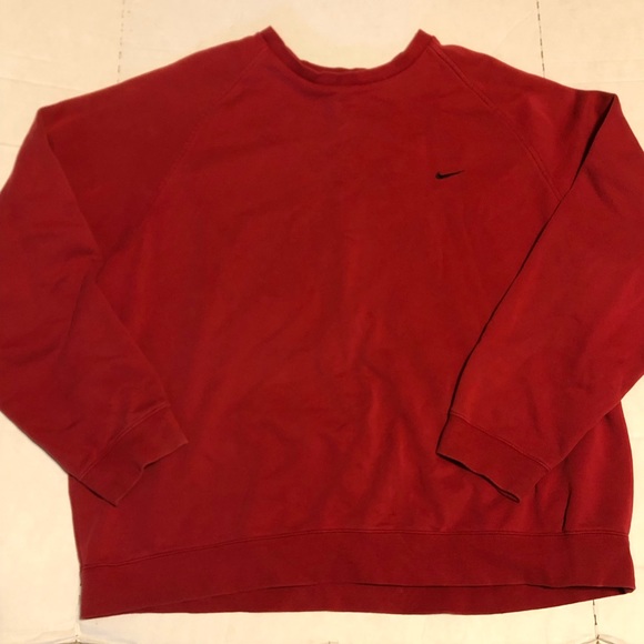 nike red crewneck sweatshirt